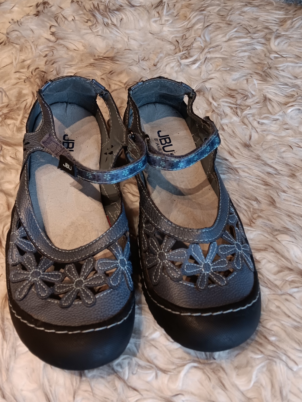 Jambu Gray Floral Cutout Mary Jane Sandals